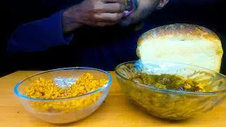 ASMR BREAD  SPICY PORK CURRY & SAMBAL EATING SOUNDS  (No Talking)  MUKBANG | Ziri ASMR