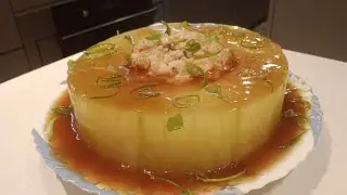 Chinese Recipe steamed winter melon with minced shrimp and shitake mushrooms