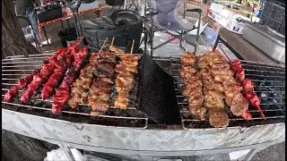 В парке Анхель Круз в Стоктоне, Калифорния, появились новые продавцы уличной еды. Пупусас и други...