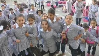 النشاط الصباحي في مدرسة اشبيلية الاساسية للبنات