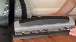Swingline 3 Hole Punch, 10 Sheet Capacity Three Hole Puncher 3 Ring, Adjustable 2 3 Hole Paper Punch