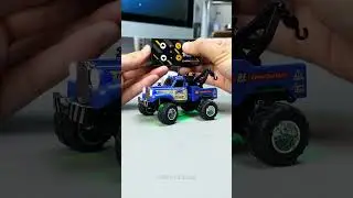 1:64 RC monster truck. Are there any friends who like Mini cars?