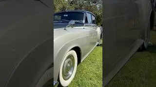 THE ELEGANT 1961 ROLLS-ROYCE SILVER CLOUD II 💰💰#LuxuryCars #VintageCars #RollsRoyce #V8