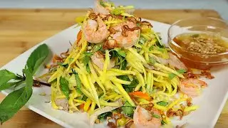 Vietnamese Mango Salad (Gỏi Xoài Tôm Thịt)