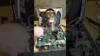 Discharge a Sony PVM CRT!