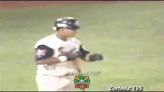 Navegantes del Magallanes vs Tigres de Aragua LVBP Temporada 2001-2002 - Turno de Miguel Cabrera