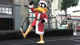 White Christmas Movie World Gold Coast 2023 All I Want for Christmas Is More More More Show