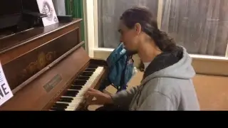 Torbz plays the Glastonbury Piano Under The Stairs in 432Hz