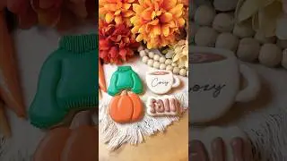 🍂Cute Mini Fall Cookies Tutorial🍂 #cookievideo #cookies #fallcookies #pumpkins #cookiedecorating