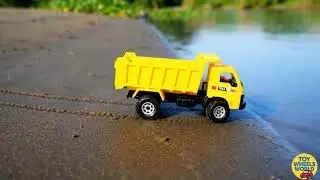 JCB 5DX Excavator & Truck Toy Construction Site | Tractor & Vehicles for Kids