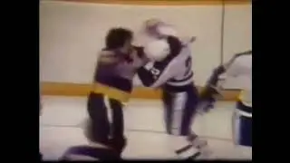 Bert Wilson vs Mario Tremblay , Tiger Williams