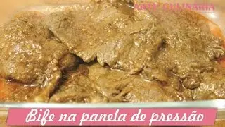 Bife na panela de pressão