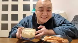 #40 パン。