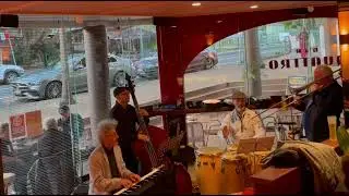 BAR QUATTRO - Desafinado (Dave Panichi Trombone)