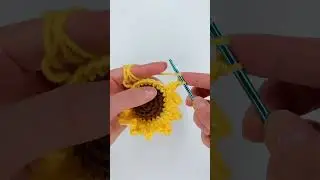 🌻 Very Easy Crochet Sunflower 🌻 #crochet #easycrochet #sunflower