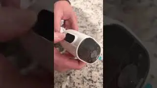 How to charge the Arlo essential camera