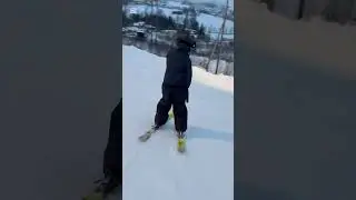 My run in hovde bakken #ski #skiingstunts #tricks #360 #snow #rail