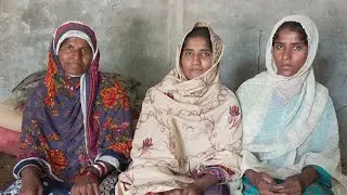 The roof of the poor mother's house is broken, someone help @Rahe insanyat official