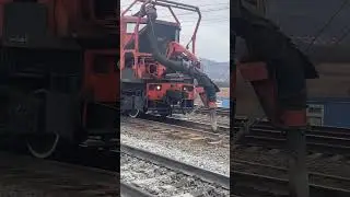 Железнодорожный РОБОТ-ПЫЛЕСОС😂😂😂😂😂