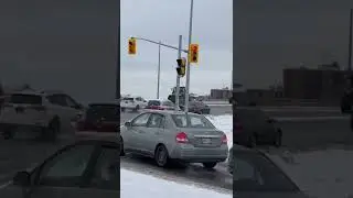 Farmers arrive in Toronto, Canada to join the Freedom Convoy protest!