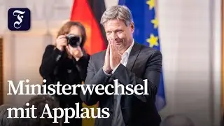 Habeck übergibt Wirtschaftsministerium an Katherina Reiche