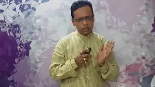 Marketing mantra : Professional presentation by professional insurance advisers