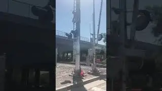Crusin By W St Crossing #railfanning #asmr #railroadcrossing