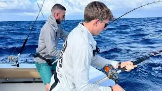 Offshore Trolling for Tuna, Mahi & Sailfish