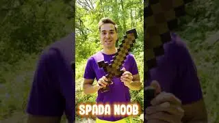 SPADA NOOB vs SPADA PRO su MINECRAFT NELLA VITA REALE #shorts
