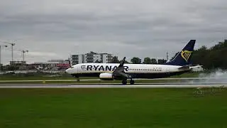 Ryanair Landing in EPGD