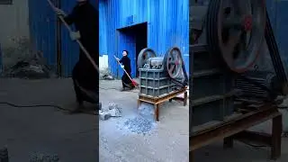 Compact and Powerful Mini Jaw Crushers for Efficient Material Crushing#jawcrusher #rockcrushing