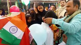 26 JANUARY 🇮🇳🇮🇳 HAPPY REPUBLIC DAYS KO USTAD DIYA BACCHA KO MILA INAM CHHOTA SA GAON ME