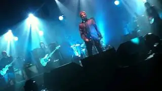 beady eye - in the bubble with a bullet, blackpool 11.11.11.MOV