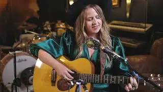 Kayla Von der Heide -  