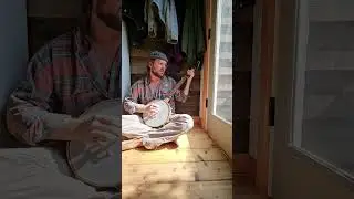 Roy's Orb - A Well Respected Man (The kinks) Banjo Cover