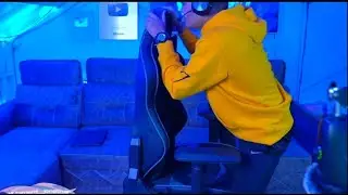 JONATHAN 2 MILLION LOLIPOP DANCE 😂😂😂