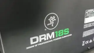 Compre un bajo makie  DRM18S