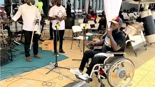 Watch this Local praise jam by Taadi Pozzo and Osagyefo band. great gospel live band music
