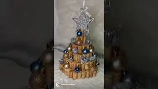 &Aacute;rvore de Natal de Rolhas #cork #rolhas #natal #christmas #christmastree #arvoredenatal #feliznatal