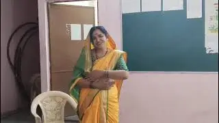 मी सावित्री बोलते.