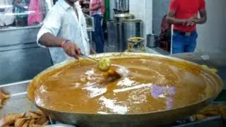 Gokul Chat - Amazing Street Food in Hyderabad, Chat, Kulfi