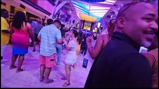 Party Time Good Vibes #royalcaribbean #familycruise