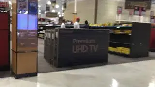 Fry's Roseville dying a slow death
