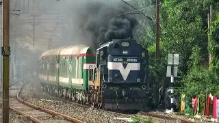Hardcore Smoking Alco with The Bangladesh Rake of International Maitree Express || Indian Railways