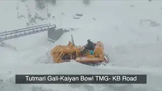BRO Project Beacon men carrying out snow clearance operations in the Valley.