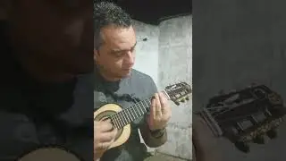 Meus primeiros passos no cavaquinho de seis cordas JB.
