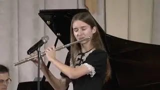 &laquo;Alla Tango&raquo; (V. Saparov) &ndash; performed by Elizaveta Girs (flute)