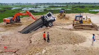 Incredible Hyundai Truck Backwards​ Failed Heavy Helping Recovery Two Komatsu Bulldozer​ Excavator