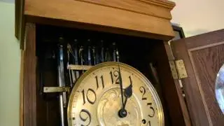 Röhren-Standuhr (Tubular Bells)