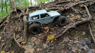 Duratrax deep woods vs muddy hill - wraith spawn